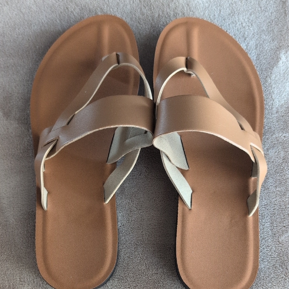 Tan Strappy Sandals Size 7.5